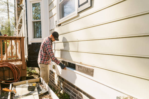 Trusted Siding Repair service in Lindenhurst, IL - Creative Siding